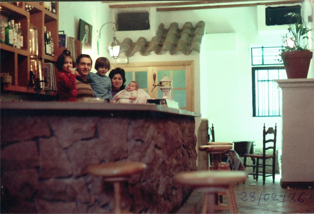 Familia Bachero fundadores en 1986