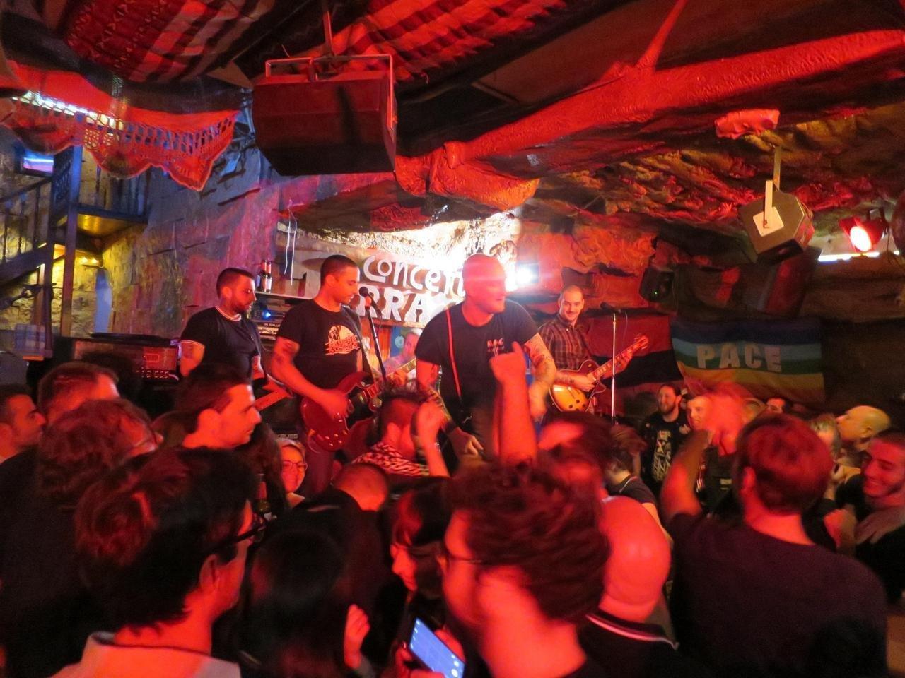 Concierto de Lion's Law